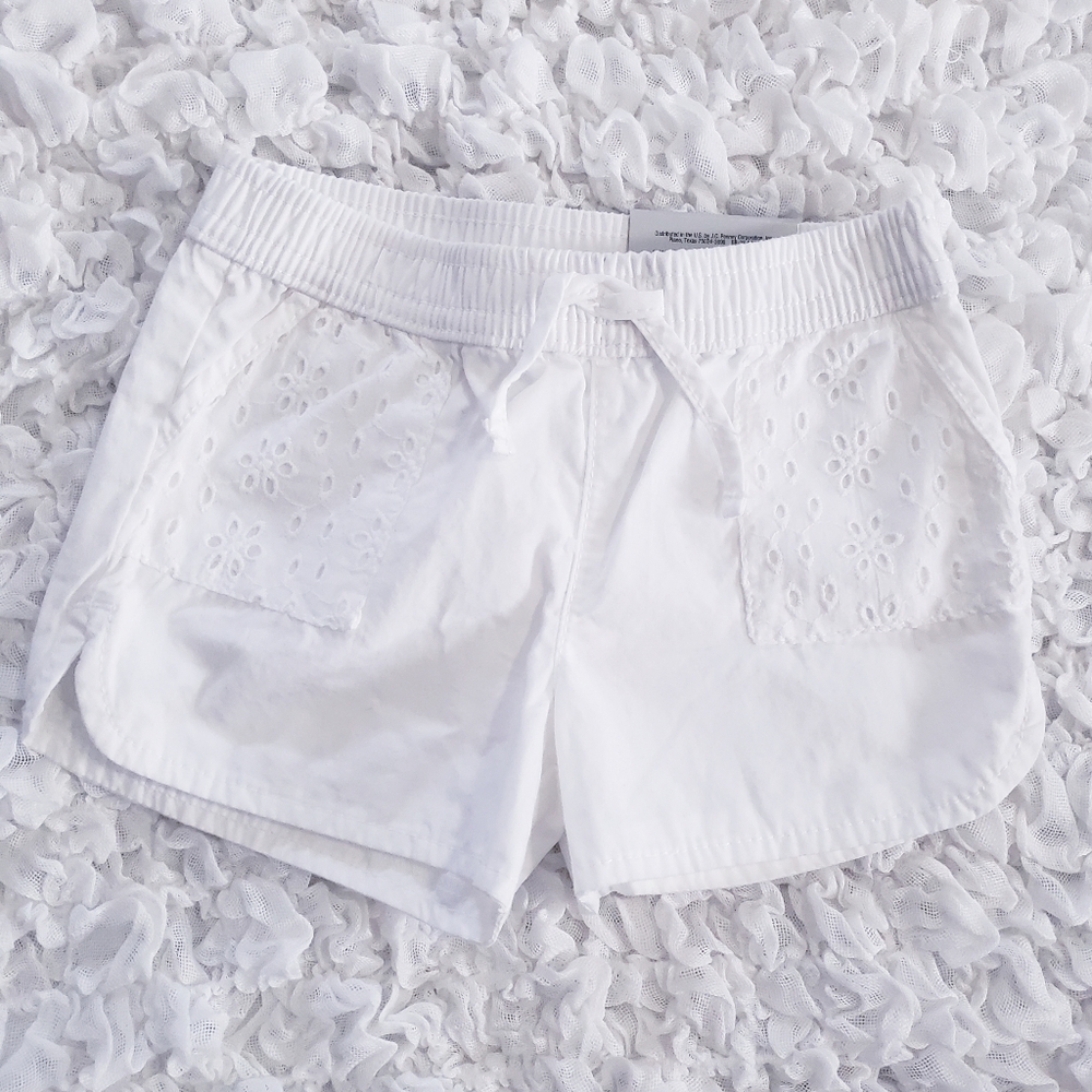 🆕️ Baby Girl Shorts Size 6 Months